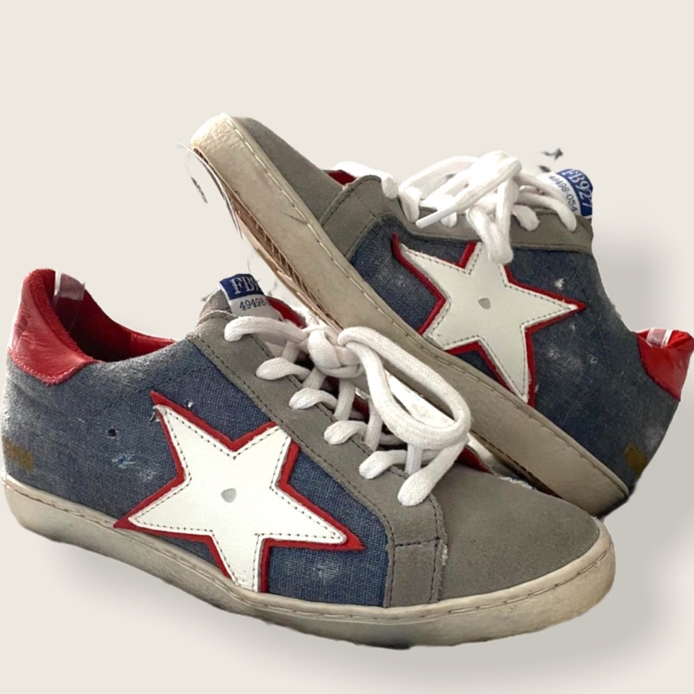 Free bird by Steven star patch distressed sneakers